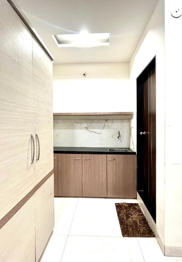 Stayzy Evanka Indore Extérieur photo
