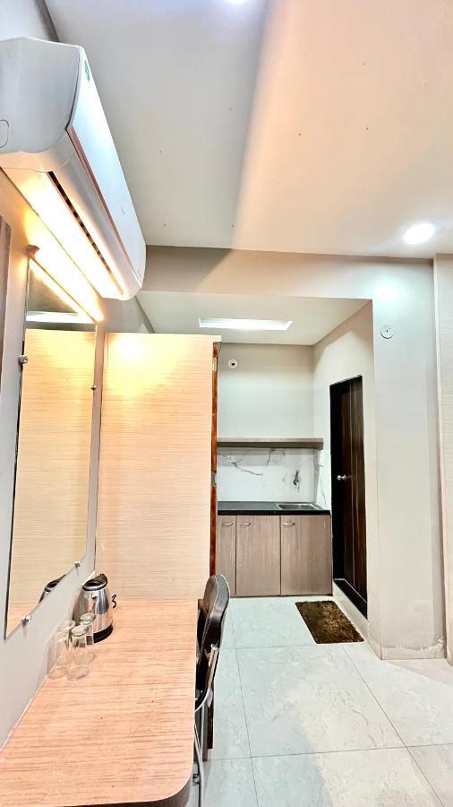 Stayzy Evanka Indore Extérieur photo