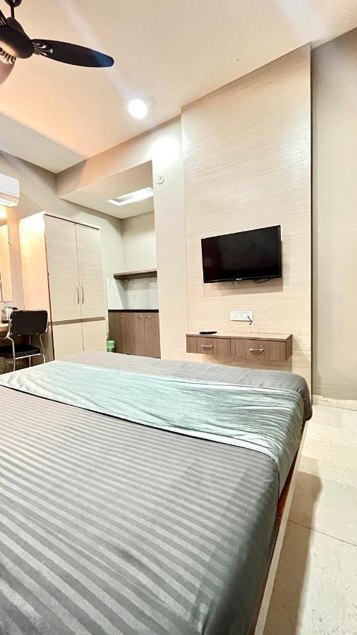 Stayzy Evanka Indore Extérieur photo